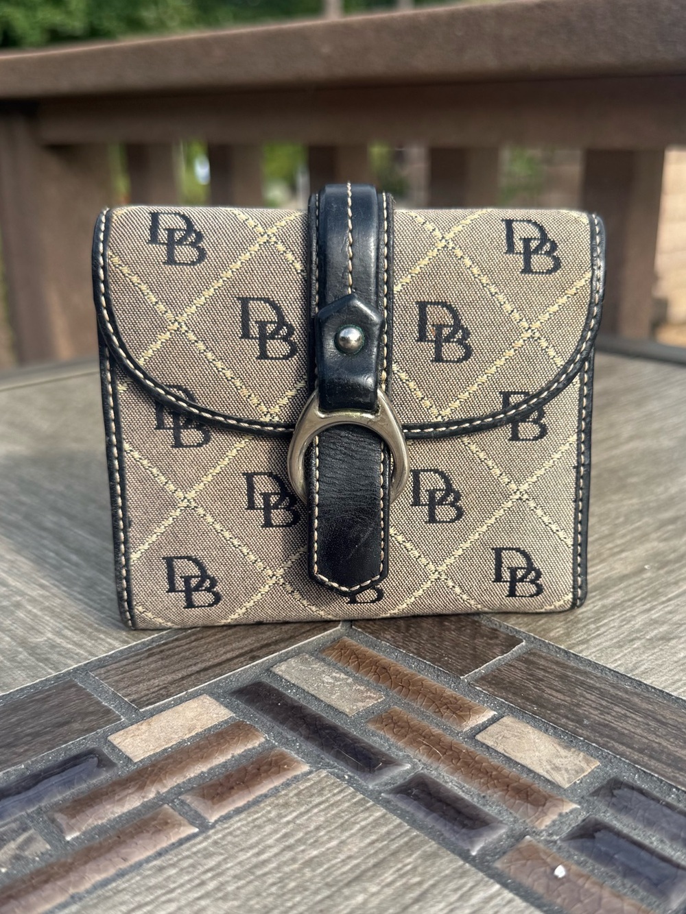Vintage Dooney & Bourke Signature DB
Monogram Canvas & Leather Snap Compact Wall
